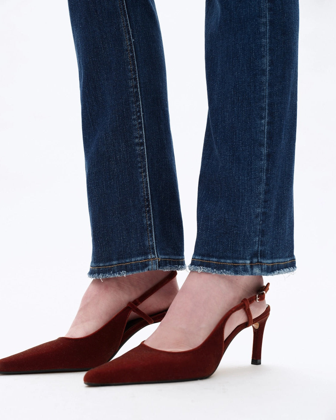 Mid-Rise Slim and Straight Super Stretch Jeans in Dark Blue with Finished Hem