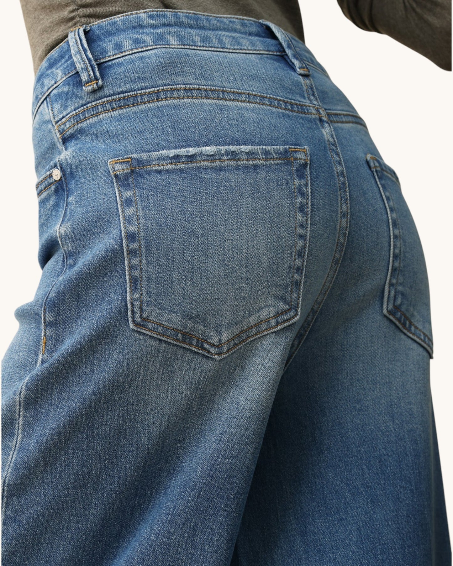 Bayeas Floral Embroidered Hem Wide Leg Jeans