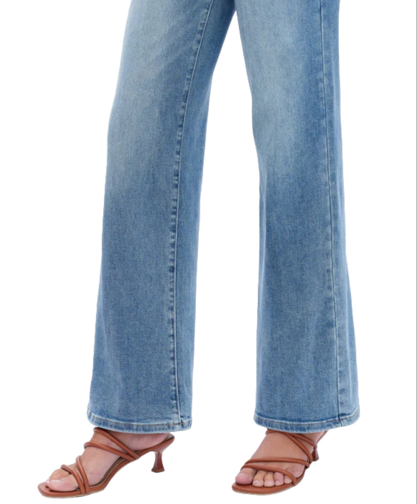 Mid-Rise Super Stretch Wide Leg Jeans in Medium Blue