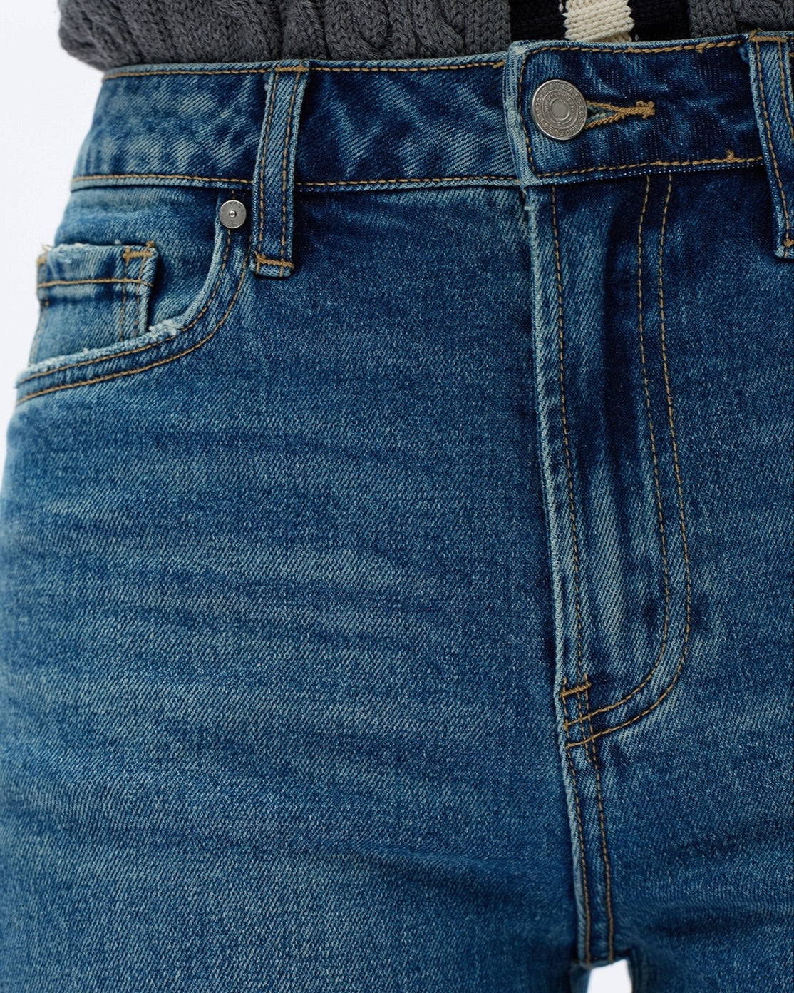 Straight Leg High-Rise Comfort Stretch Jeans in Retro Medium Blue.