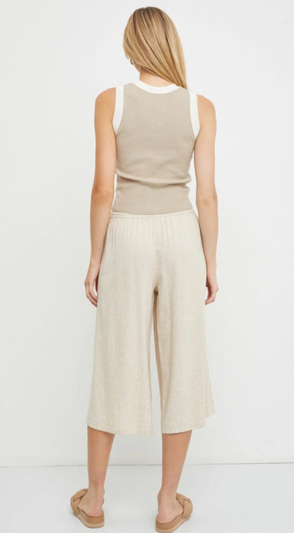 Taupe Classic Crewneck Contrast Sleeveless Top