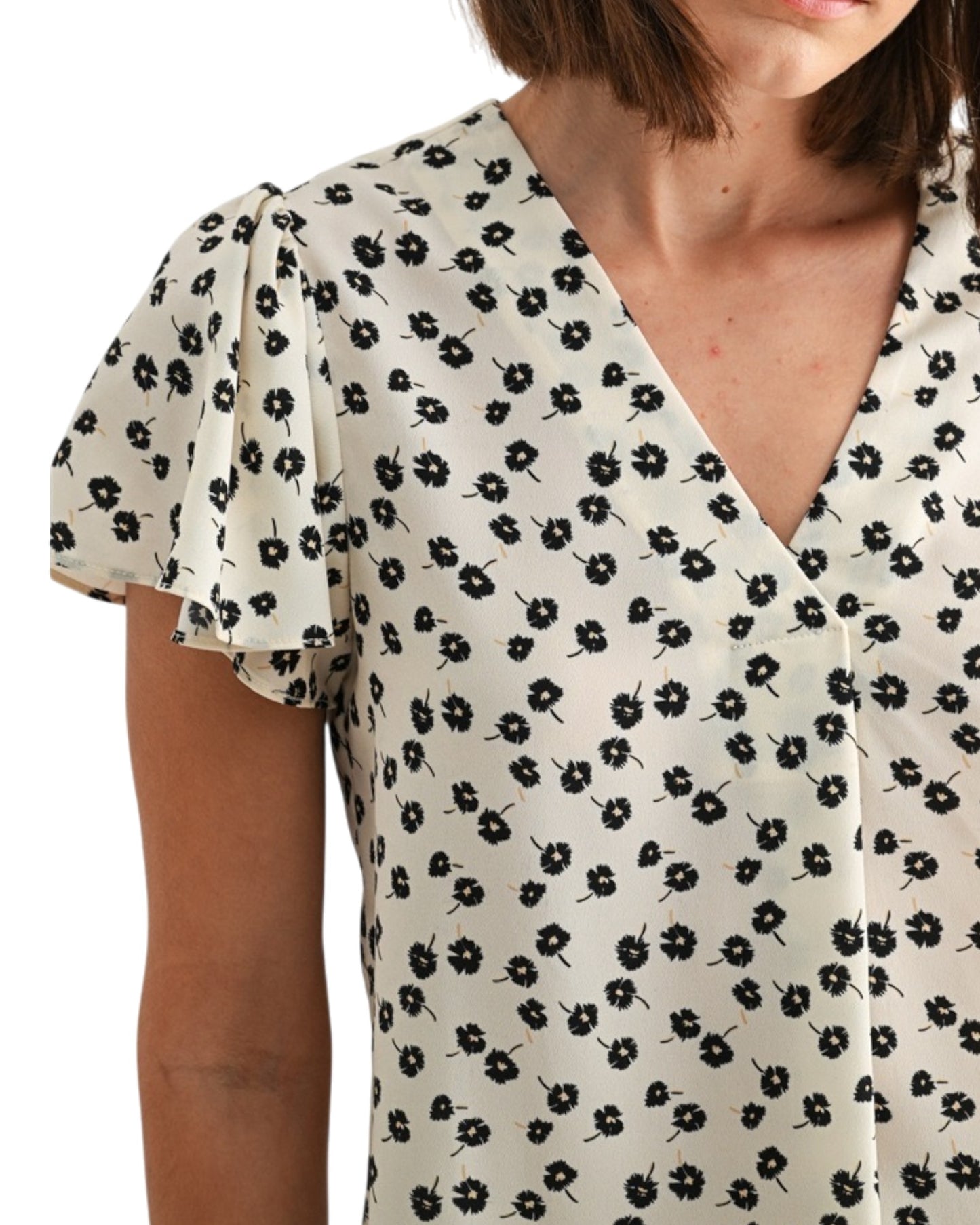 Black & Ivory Flutter Sleeve Floral Blouse