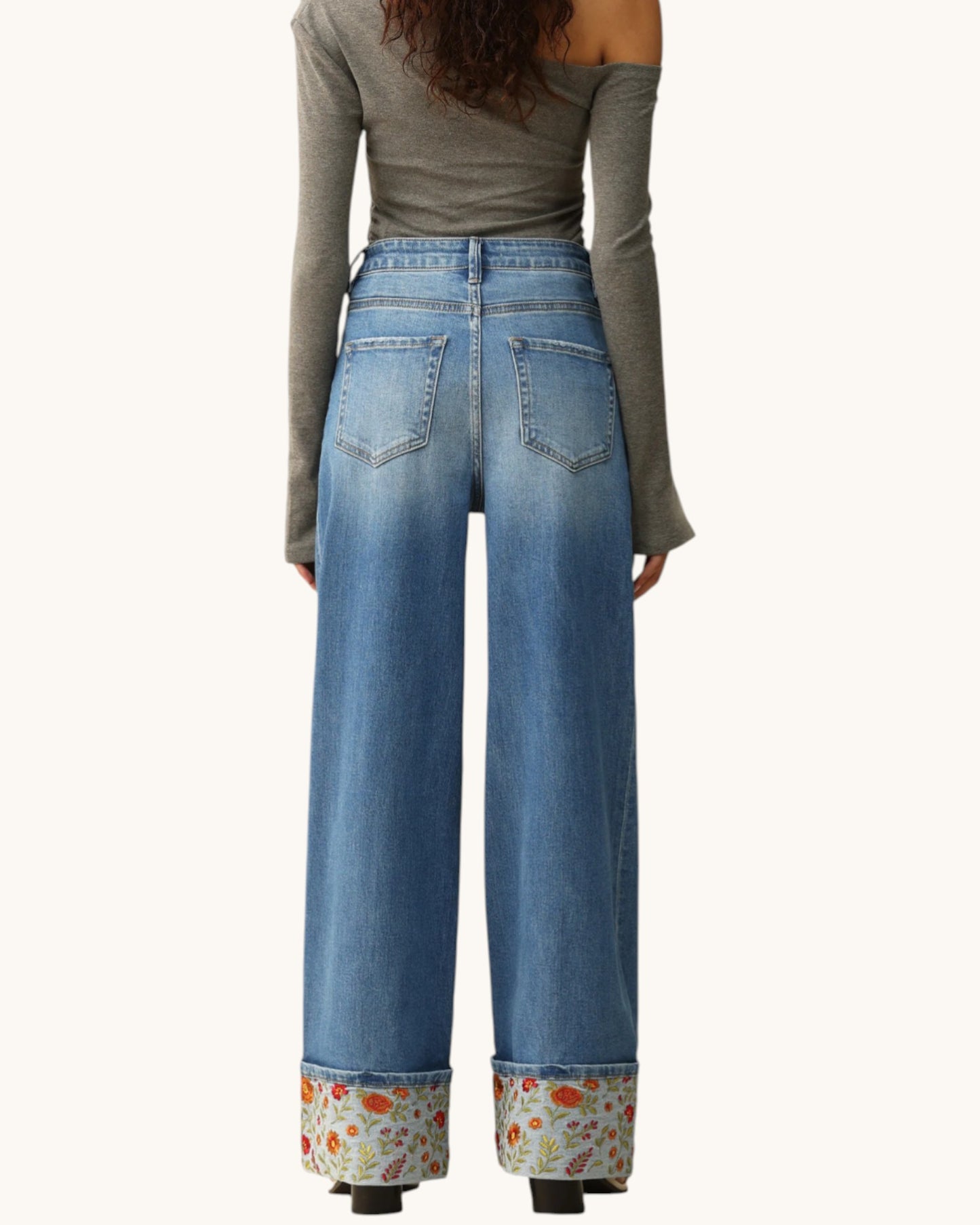 Bayeas Floral Embroidered Hem Wide Leg Jeans