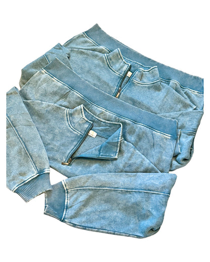 Curvy Ocean Blue Acid Wash Half Zip Pullover