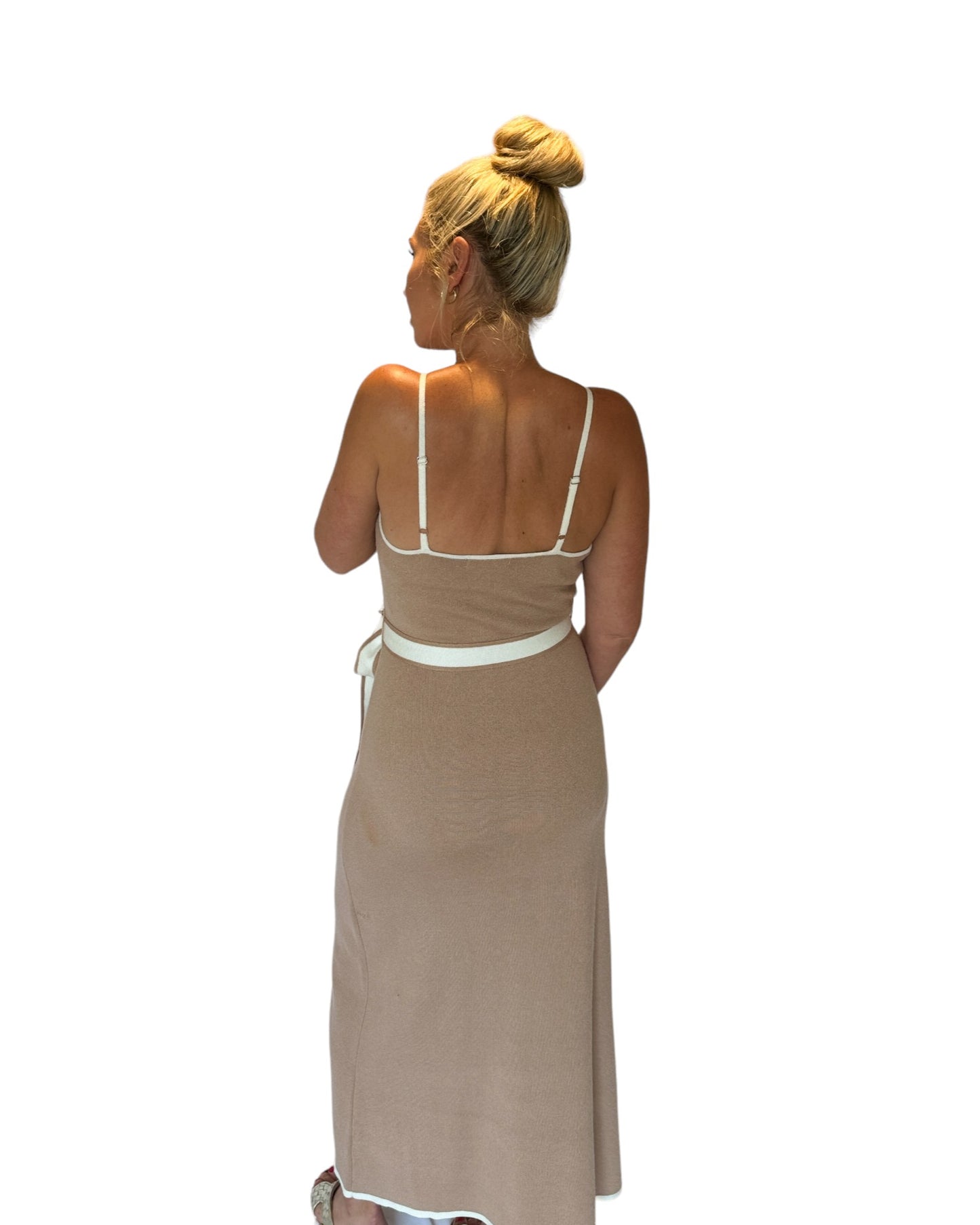 Cool Contrast Taupe Belted Maxi Dress