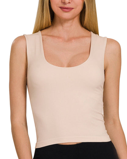 Pebble seamless cropped tank top with built-in bra and scoop neckline.
