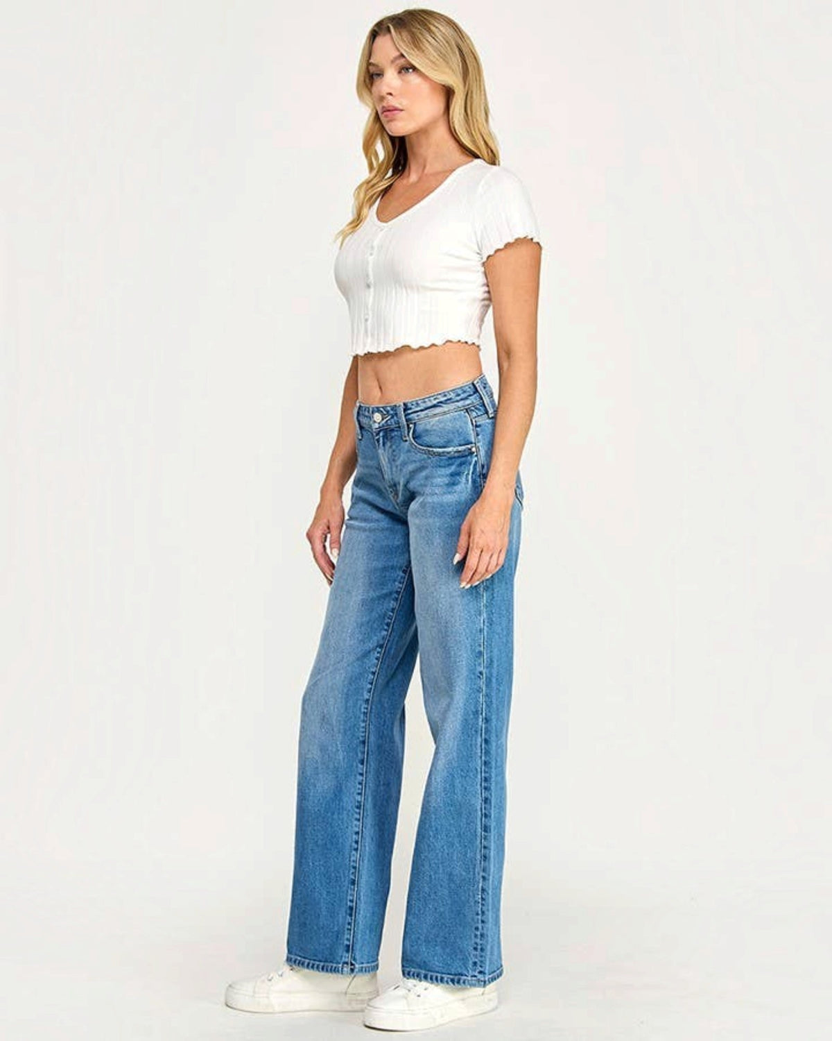 Petra 153 Mid Rise Straight Leg Vintage Stretch Jeans